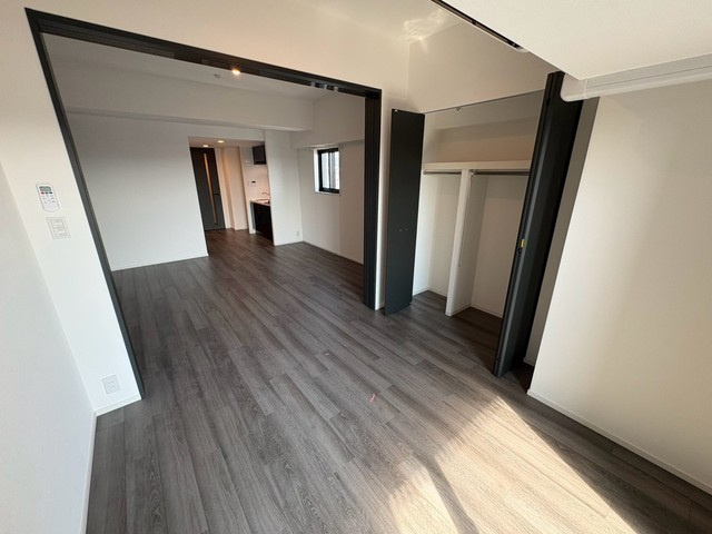 S-RESIDENCE東観音町achieveの居間・リビング