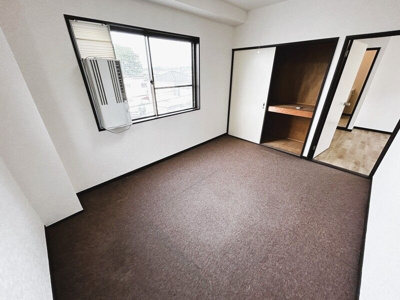 【寝室】 | コテージウィステリア | 落ち着いて過ごせるお部屋なので、寝室にいかがでしょうか