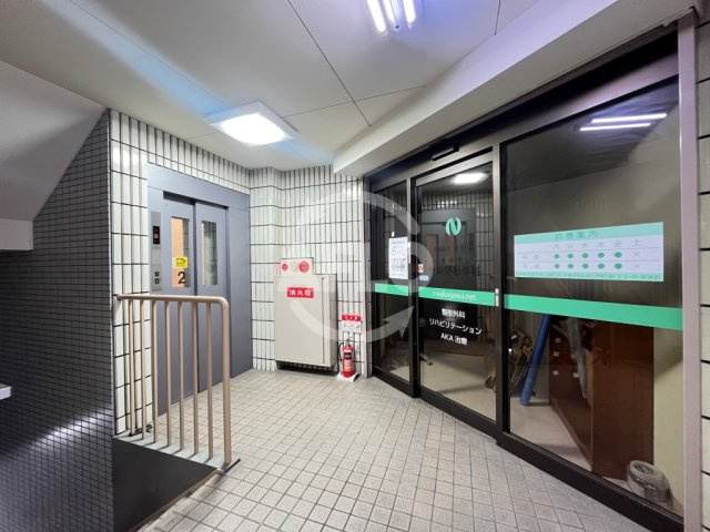 ステップイン南森町の外観|外観