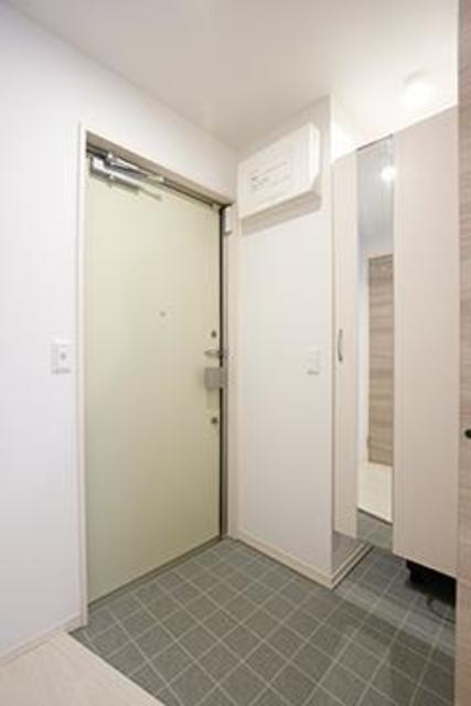 カーサヴェルデ富ヶ谷の玄関|※写真は同タイプ住戸です。