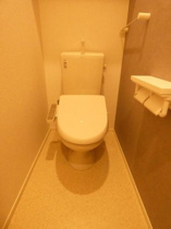 シンプルで使いやすいトイレです