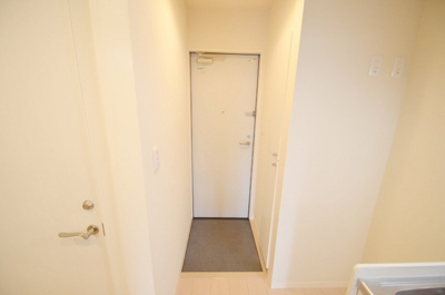 【玄関】 | ｂフラット | 他のお部屋の写真です