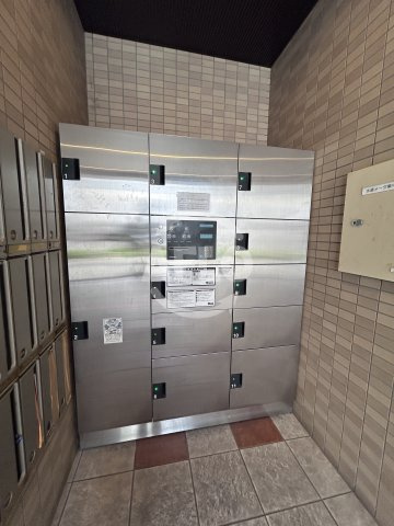 ビーバ江坂のその他共用部分|ビーバ江坂　宅配ボックス