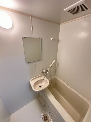 お風呂で日々の疲れを落としましょう