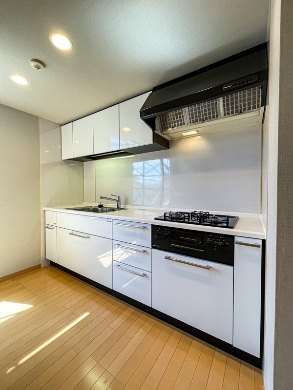 目黒区目黒１丁目の賃貸マンションのキッチン