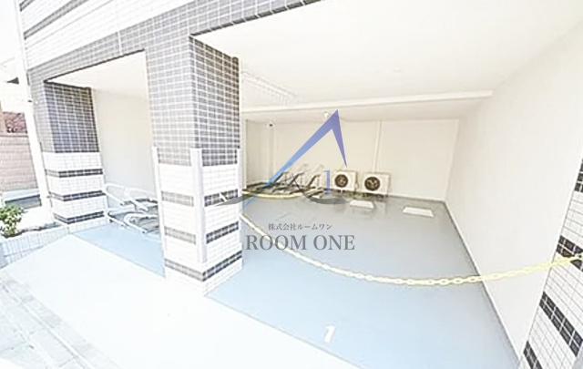 PREMIUMCUBE 中野新橋