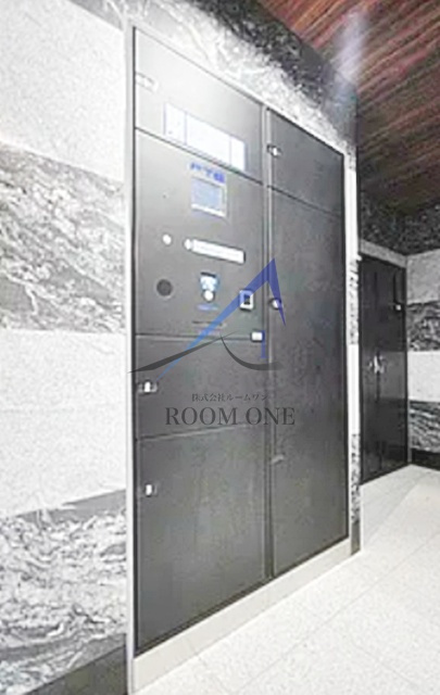 PREMIUMCUBE 中野新橋