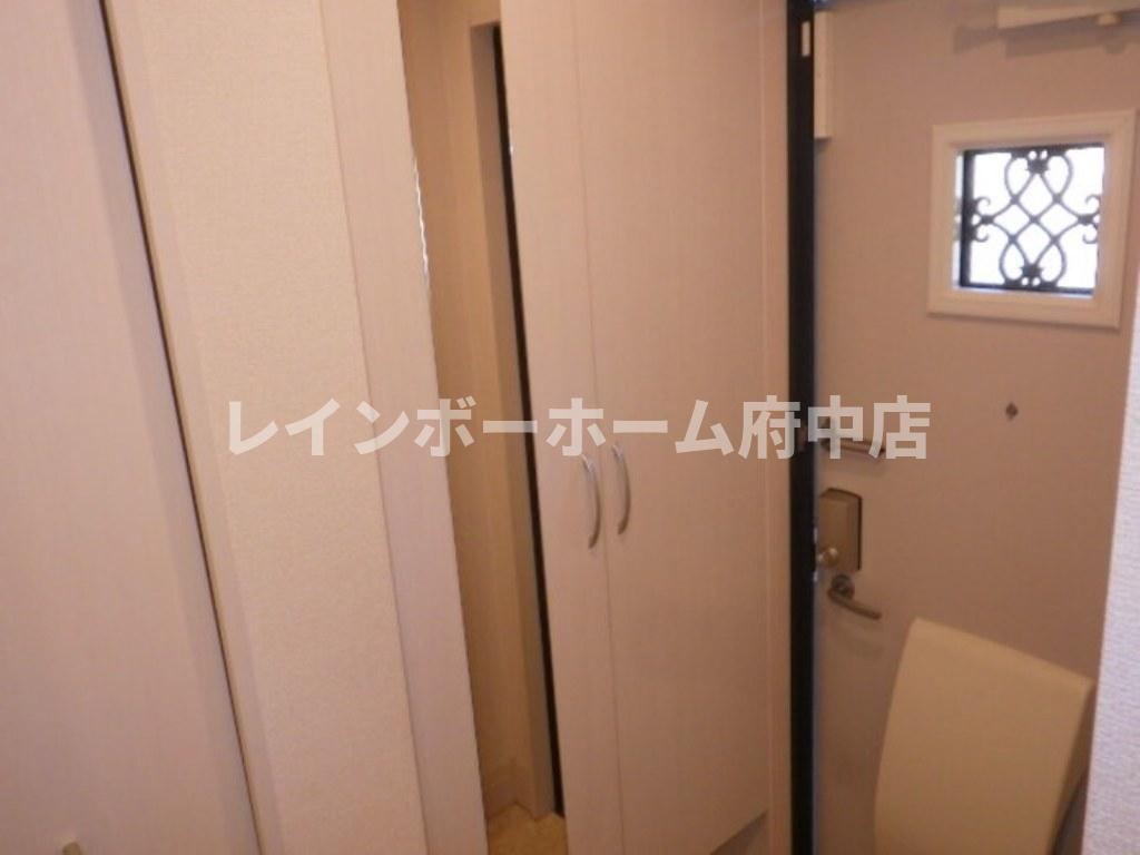 サニーサイド聖蹟Ⅱの玄関