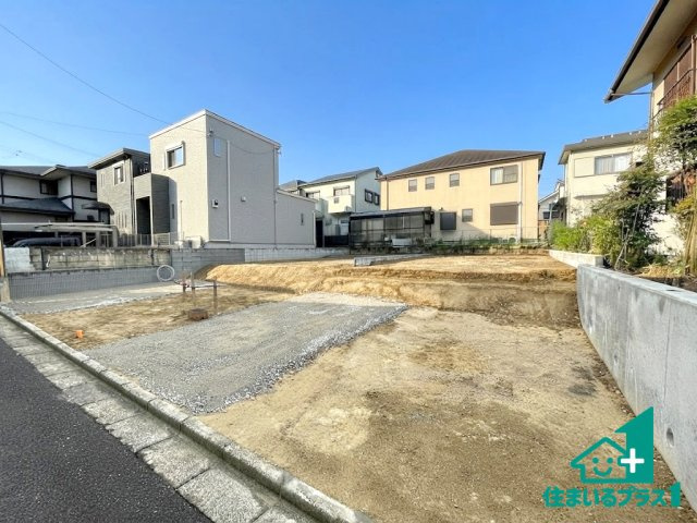 ■枚方市長尾台　第1期　新築一戸建ての外観|現在はこんな感じです。完成までが待ち遠しいですね。