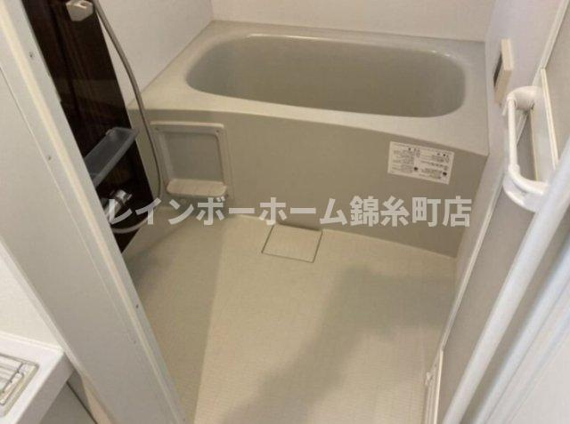 邑善庭の浴室