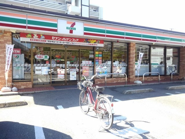 【周辺】 | サンローラ・Ｔ | セブンイレブン博多板付7丁目店まで650m