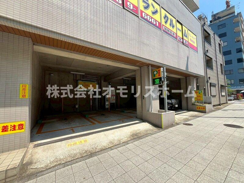 ロイヤル大森東のエントランス