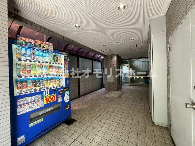 ロイヤル大森東のエントランス
