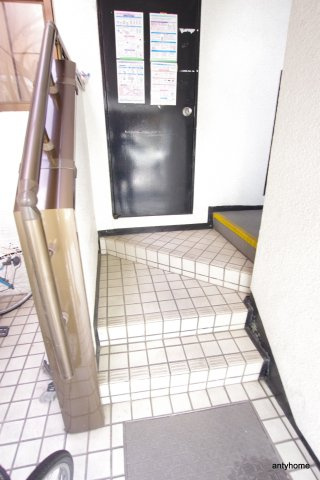 ロカ都島　仲介手数料無料のロビー