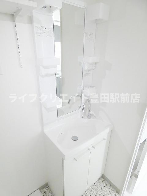 レネットメルル百草園の独立洗面台