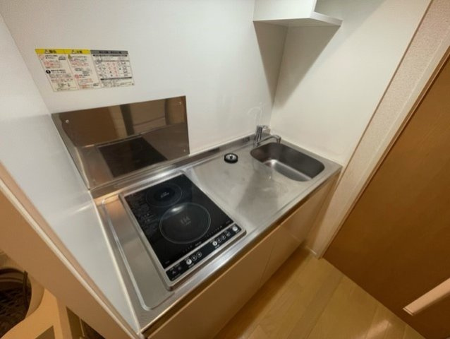 クレイノスターⅢのキッチン|コンロの仕様が異なる場合があります