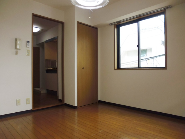 らぶにーるの寝室|室内キレイです！！