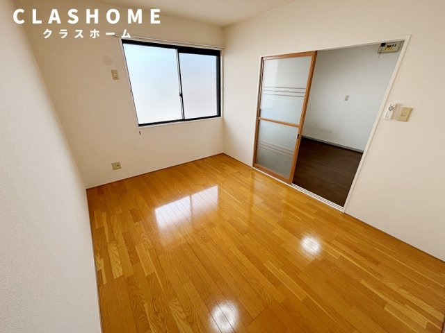ドミールドルチェ　参番館　　　刈谷市近郊の賃貸はクラスホームの洋室