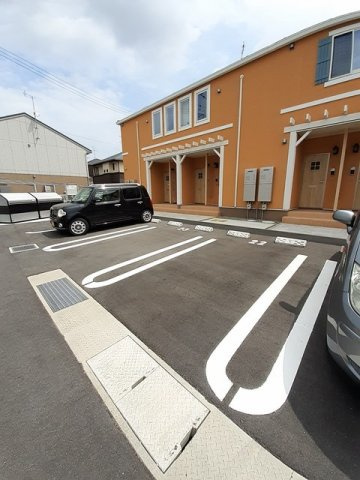 クラウド平井　Ⅱの駐車場
