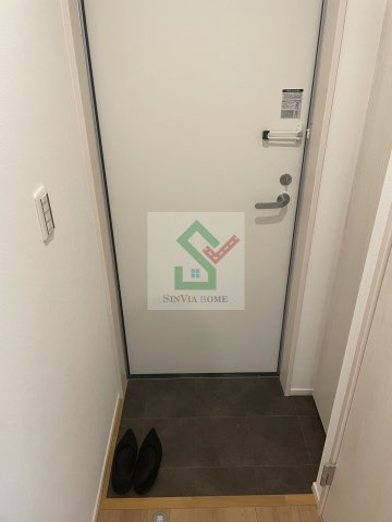 エムクアルト西所沢の玄関