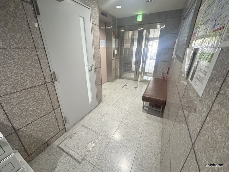東和ビル　仲介手数料無料のロビー