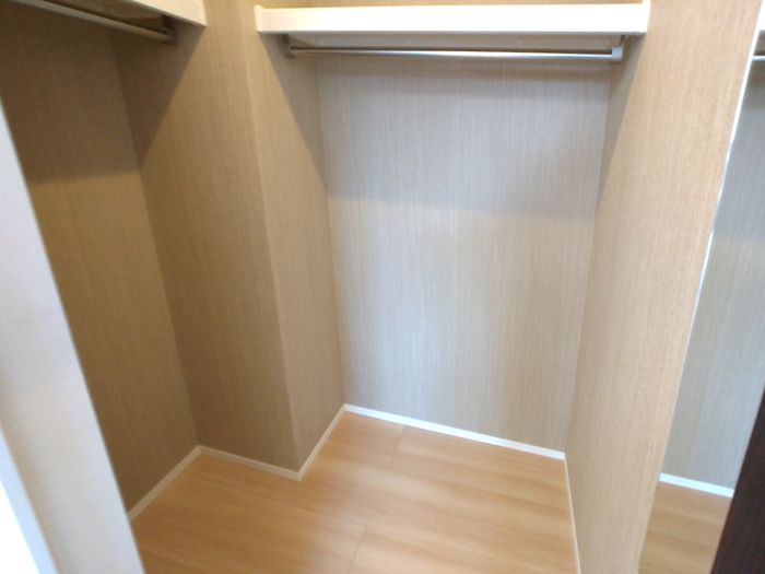 Ａｍａｎｔｅ　B棟の収納