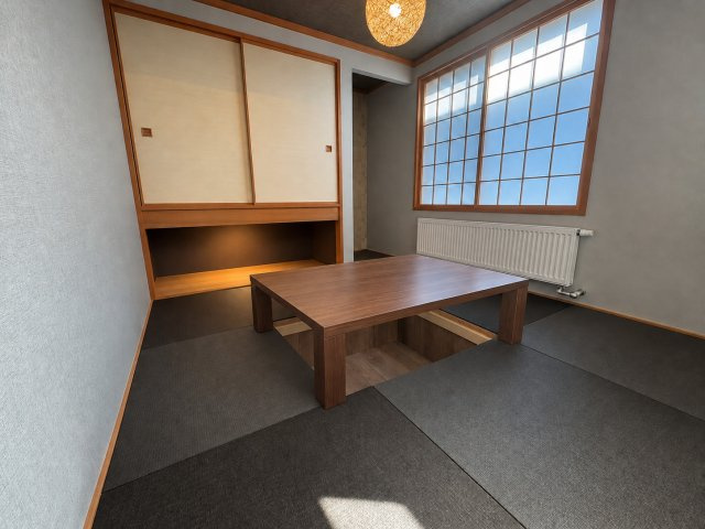 花川南2条4丁目　一戸建ての和室|1階和室　掘りごたつにもなります。
※写真は一部バーチャル加工で家具を消しています。