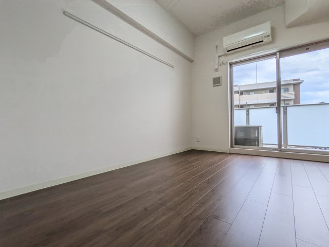 メインステージ名古屋ノースマークの居間・リビング