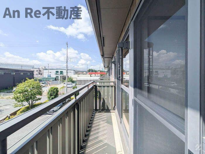 リリー坂下　Ａ/Ｂのバルコニー