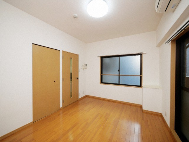 【寝室】 | レジデア西本町
