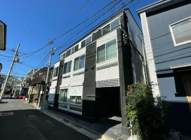 THE ROOM‘S 中野本町の外観