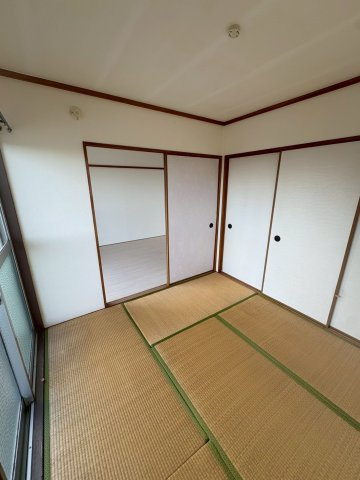 第2コーポ石川の和室