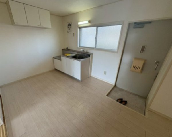 第2コーポ石川の玄関