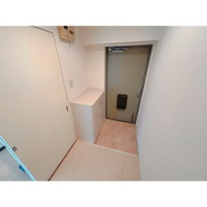 プレジールメゾン旭の玄関