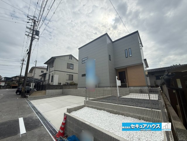 【本日ご案内可能】知多市南粕谷3丁目　全1棟の外観|事前予約にて現地ご見学いただけます！お気軽にお問い合わせください♪
■株式会社　セキュアハウス■
住宅ローンに強く、知識、経験豊富なスタッフ在籍
お客様に寄り添い、ご成約後もサポート致します。