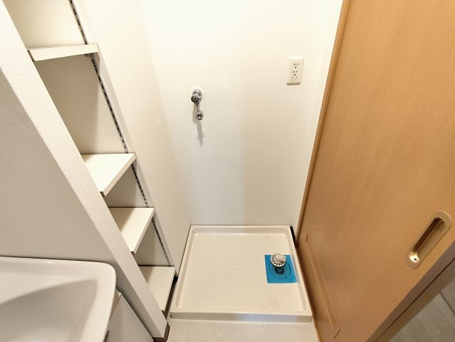 モノリスの設備