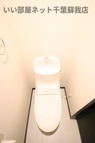 シャインフロント五井駅前のトイレ|コンパクトで使いやすいトイレです