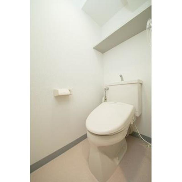 フローラコートのトイレ|※写真は同タイプ住戸です。