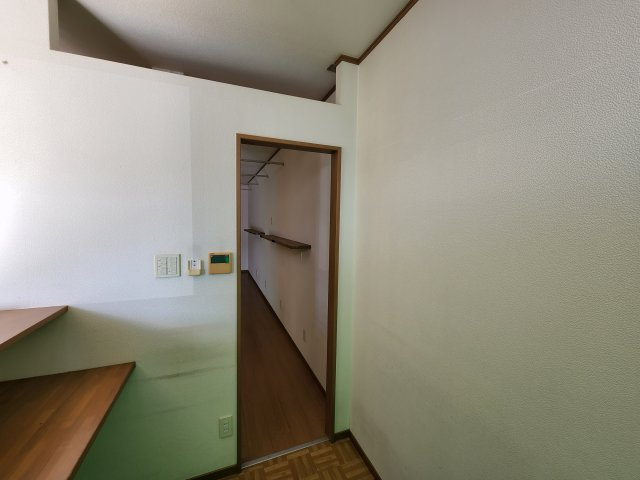 メゾン東生駒（YD3番館）の内装