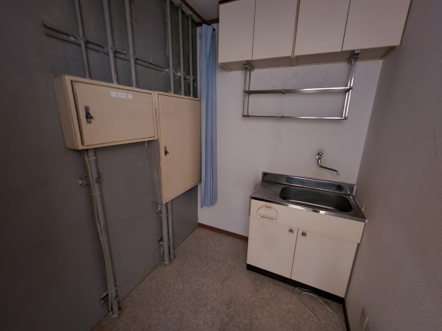 メゾン東生駒（YD3番館）のその他