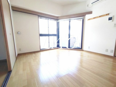 【居間・リビング】 | 文京ツインタワー | 洋室のお部屋です。
