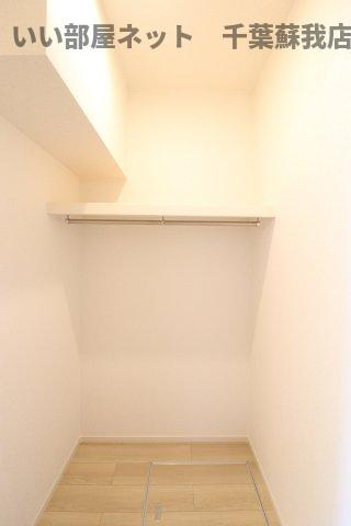 メゾン・ド・リュミエールⅠの収納|憧れのウォークインクローゼット！