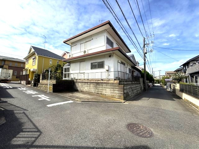 建築条件なし　分譲地内の外観|陽当良好