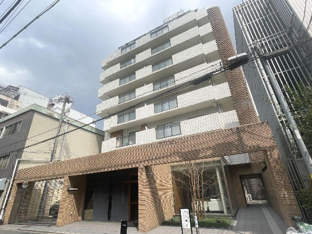 ロートレック中京の外観