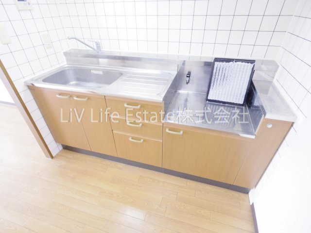 東大和市上北台３丁目の賃貸マンションのキッチン