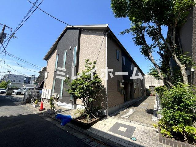 シュタール　ヒュッテA棟
