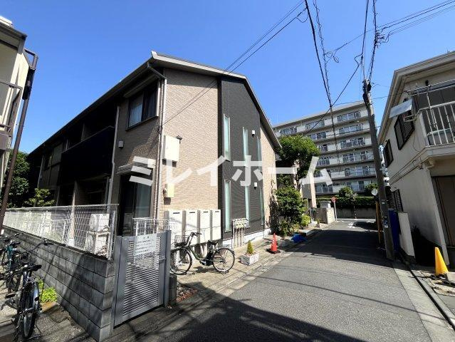 シュタール　ヒュッテA棟の外観