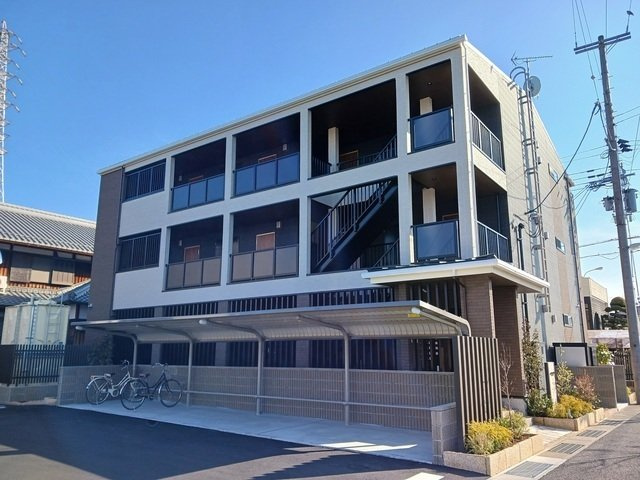 ジュネス　エアリーの外観