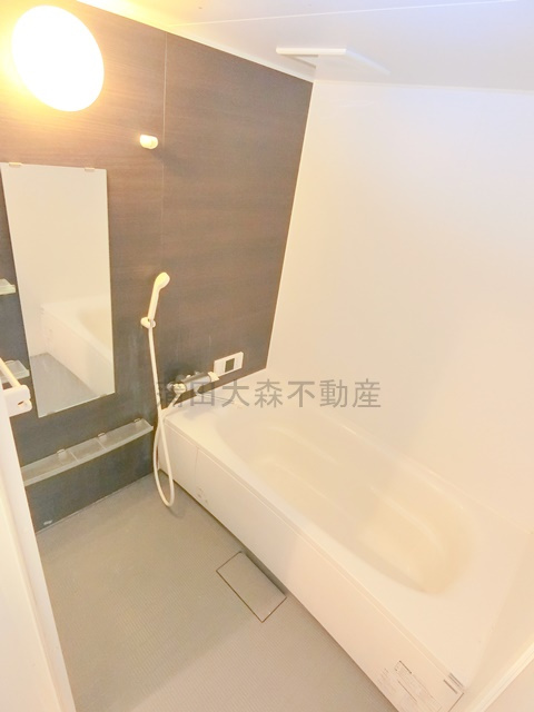 シュタールヒュッテA棟の浴室|追焚付きのバスルーム　お風呂