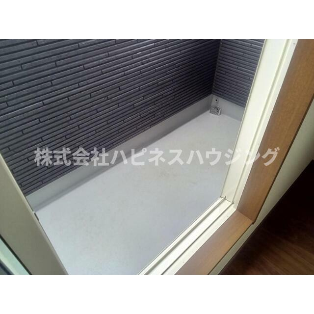 グランソフィア柏市南逆井１丁目　Ｄ(グランソフィアカシワシミナミサカサイイッチョウメ)のバルコニー